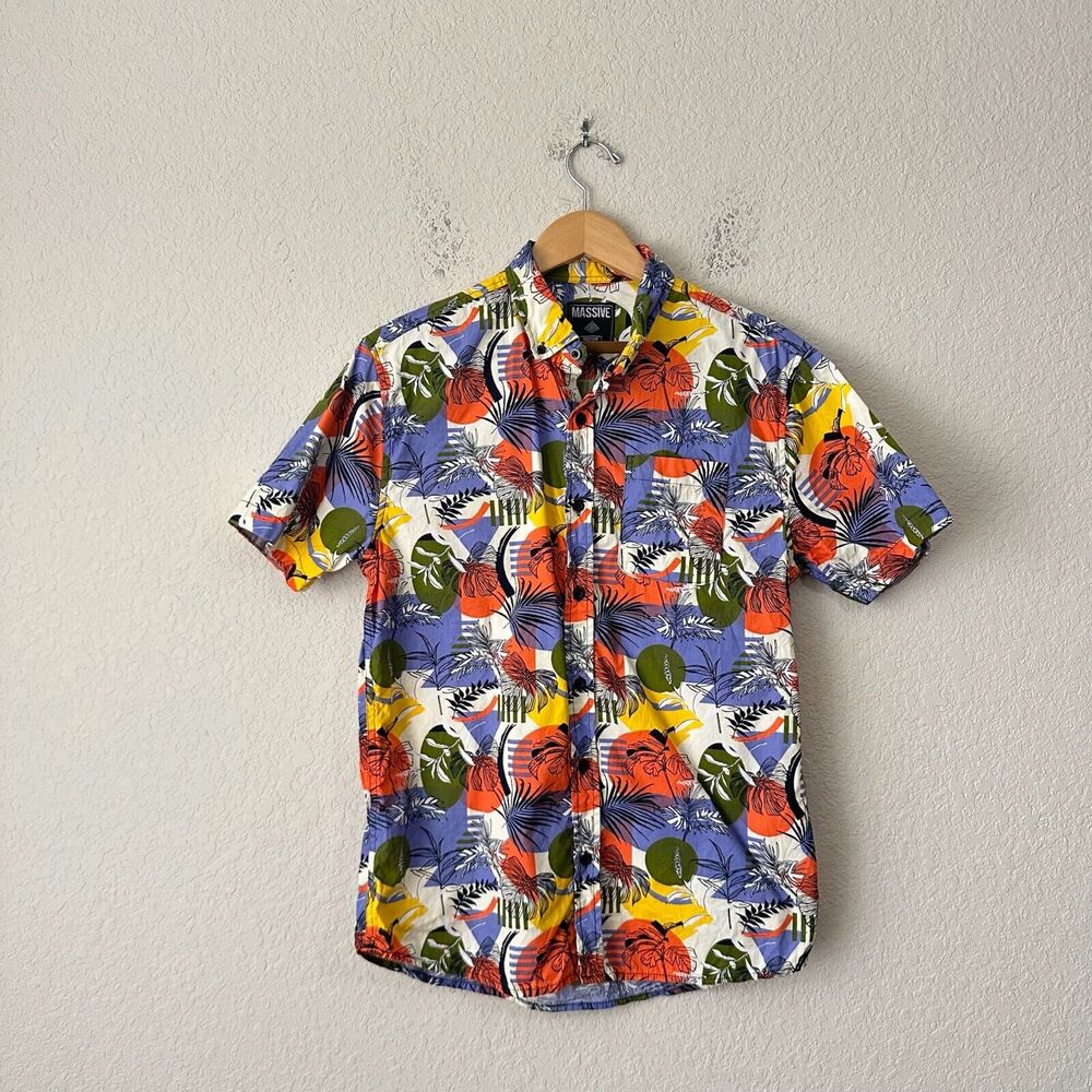 MASSIVE Whisper SS Shirt Multicolor Palm Print Button Down Hawaiian Beach